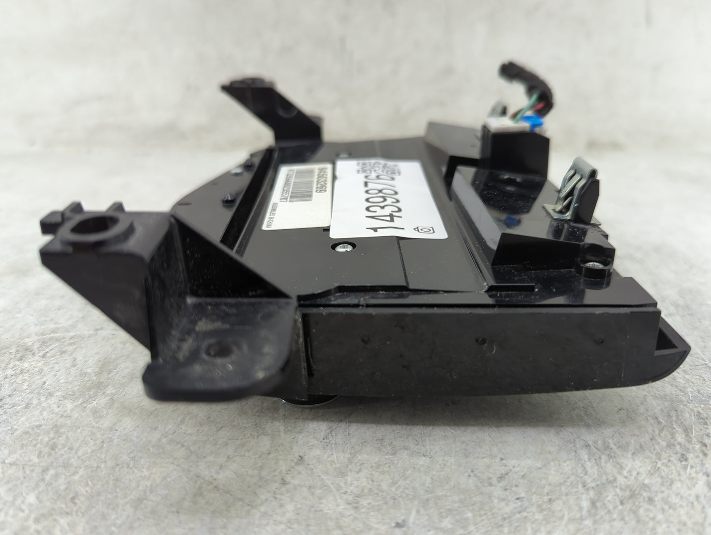 2011-2016 Chevrolet Cruze Radio Control Panel - Oemusedautoparts1.com