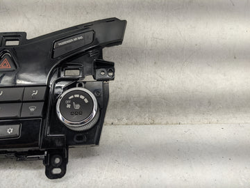 2011-2012 Chevrolet Cruze Climate Control Module Temperature AC/Heater Replacement P/N:96983928 3839328A0019850040 Fits OEM Used Auto Parts