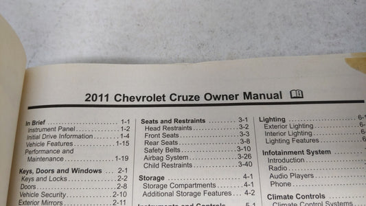 2011 Chevrolet Cruze Owners Manual Book Guide OEM Used Auto Parts