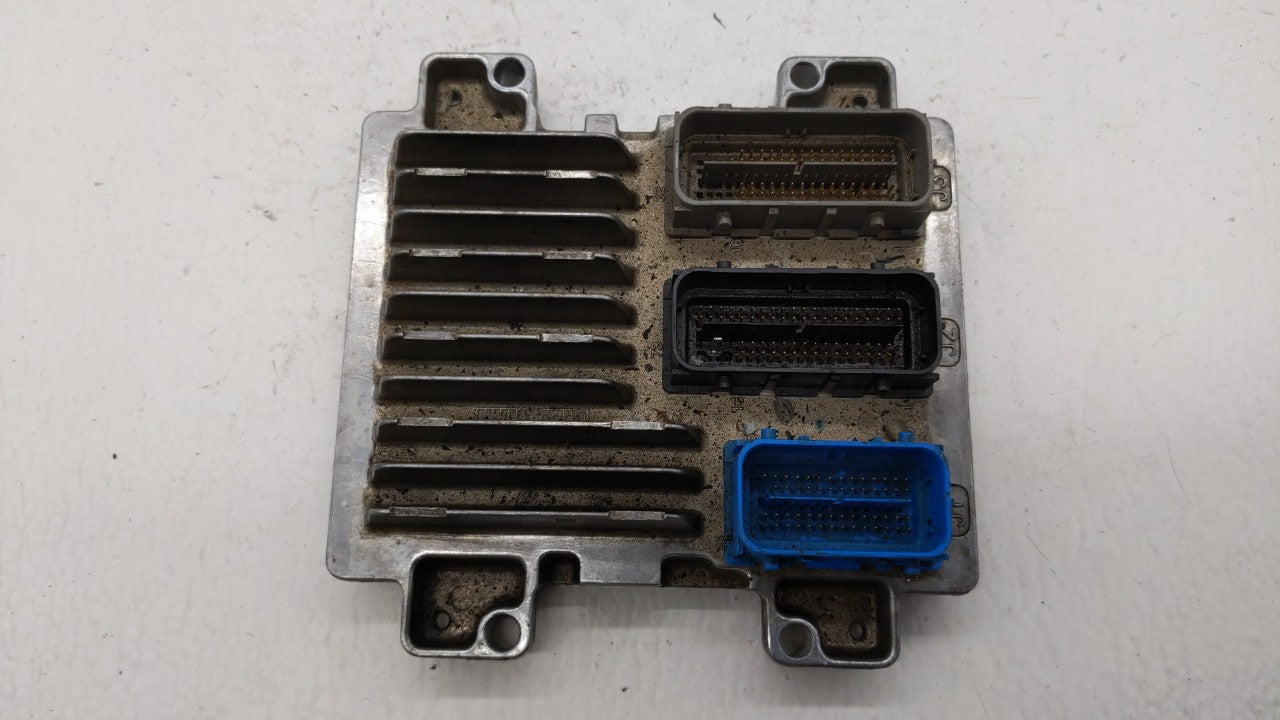 2011 Chevrolet Cruze PCM Engine Control Computer ECU ECM PCU OEM P/N:12642100 12645606, 12644081, 12640466 Fits OEM Used Aut