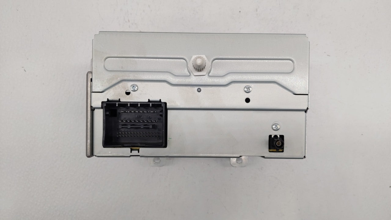 2011 Chevrolet Cruze Radio AM FM Cd Player Receiver Replacement P/N:20983517 20983516 Fits OEM Used Auto Parts - Oemusedauto