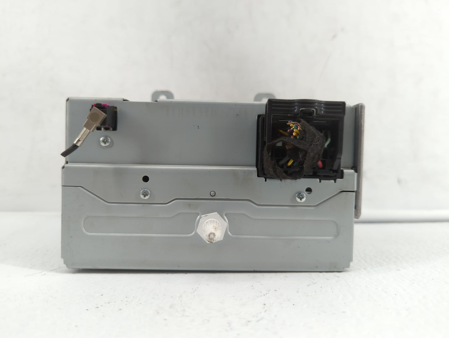 2011 Chevrolet Cruze Am Fm Cd Player Radio Receiver - Oemusedautoparts1.com