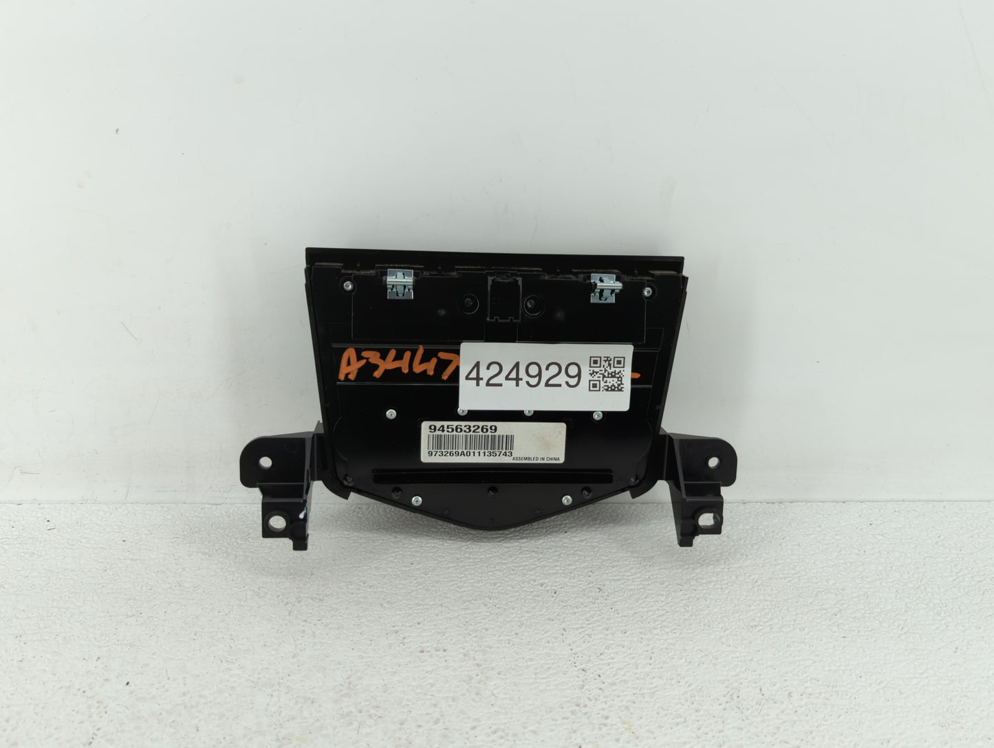 2011 Chevrolet Cruze Radio Control Panel - Oemusedautoparts1.com