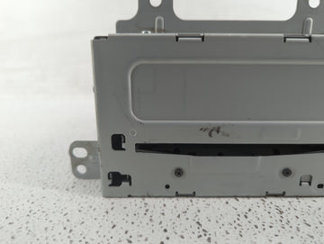 2011-2012 Chevrolet Cruze Radio AM FM Cd Player Receiver Replacement P/N:20983517 22870782, 95914367 Fits Fits 2010 2011 2012 OEM Used Auto Parts
