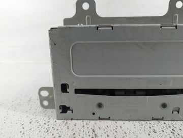 2011-2012 Chevrolet Cruze Radio AM FM Cd Player Receiver Replacement P/N:20983517 22870782, 95914367 Fits Fits 2010 2011 2012 OEM Used Auto Parts