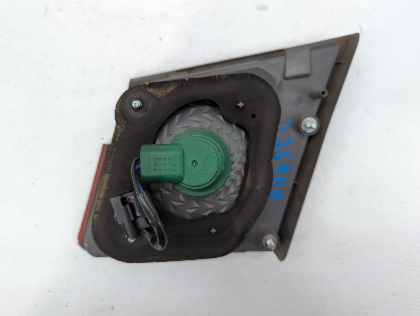 2011-2016 Chevrolet Cruze Tail Light Assembly Driver Left OEM Fits Fits 2011 2012 2013 2014 2015 2016 OEM Used Auto Parts -