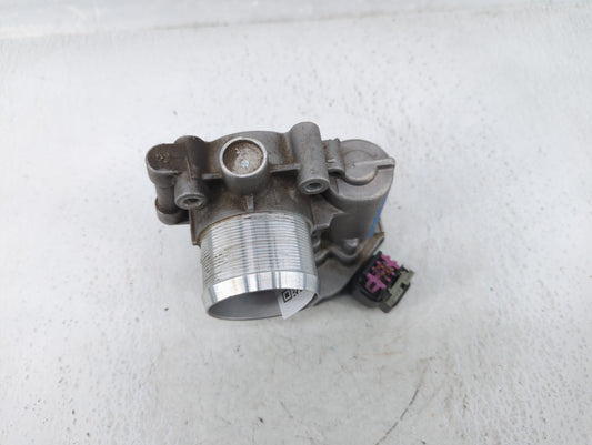 2011-2016 Chevrolet Cruze Throttle Body P/N:55565489 Fits Fits 2011 2012 2013 2014 2015 2016 2017 2018 2019 2020 2021 OEM Used Auto Parts