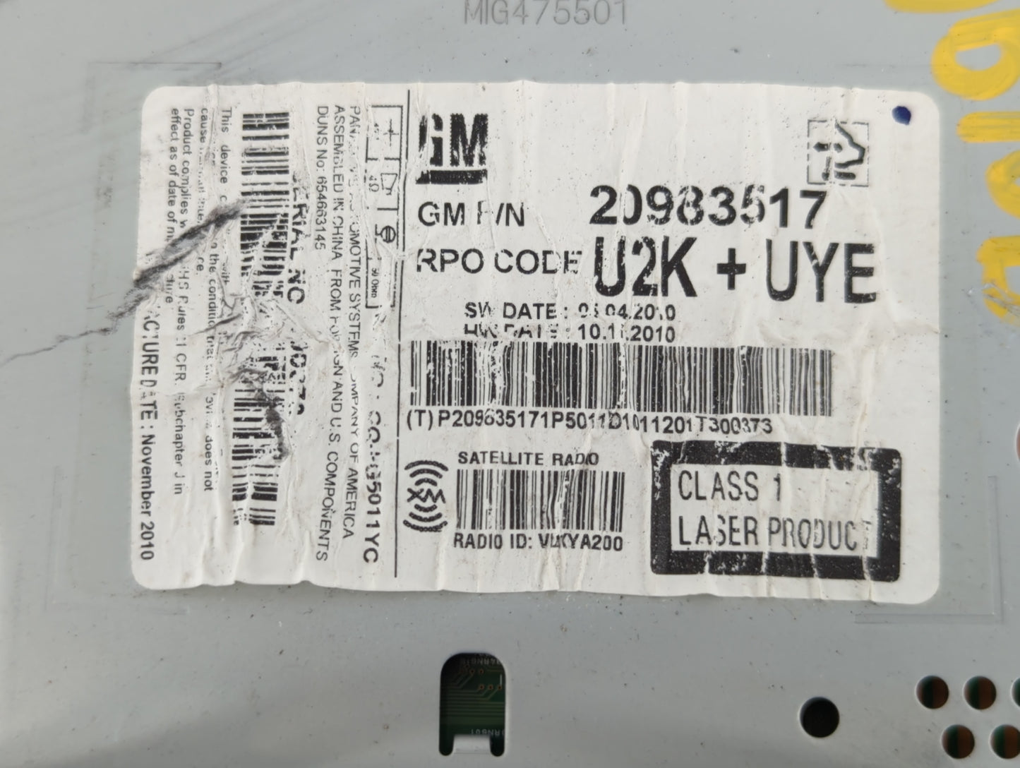 2011-2012 Chevrolet Cruze Radio AM FM Cd Player Receiver Replacement P/N:20983517 Fits Fits 2010 2011 2012 OEM Used Auto Par