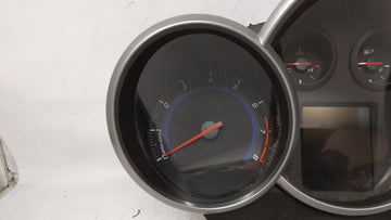 2011 Chevrolet Cruze Instrument Cluster Speedometer Gauges P/N:811511914 769212-670A, 95018203, 95018205 Fits OEM Used Auto Parts