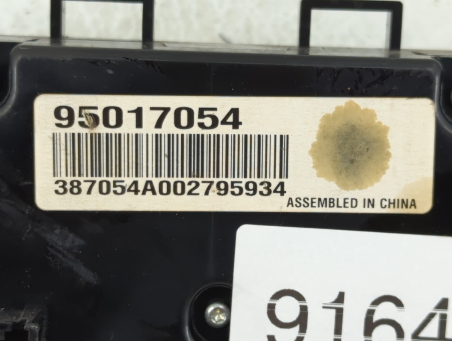2011-2012 Chevrolet Cruze Climate Control Module Temperature AC/Heater Replacement P/N:95017054 Fits Fits 2011 2012 OEM Used