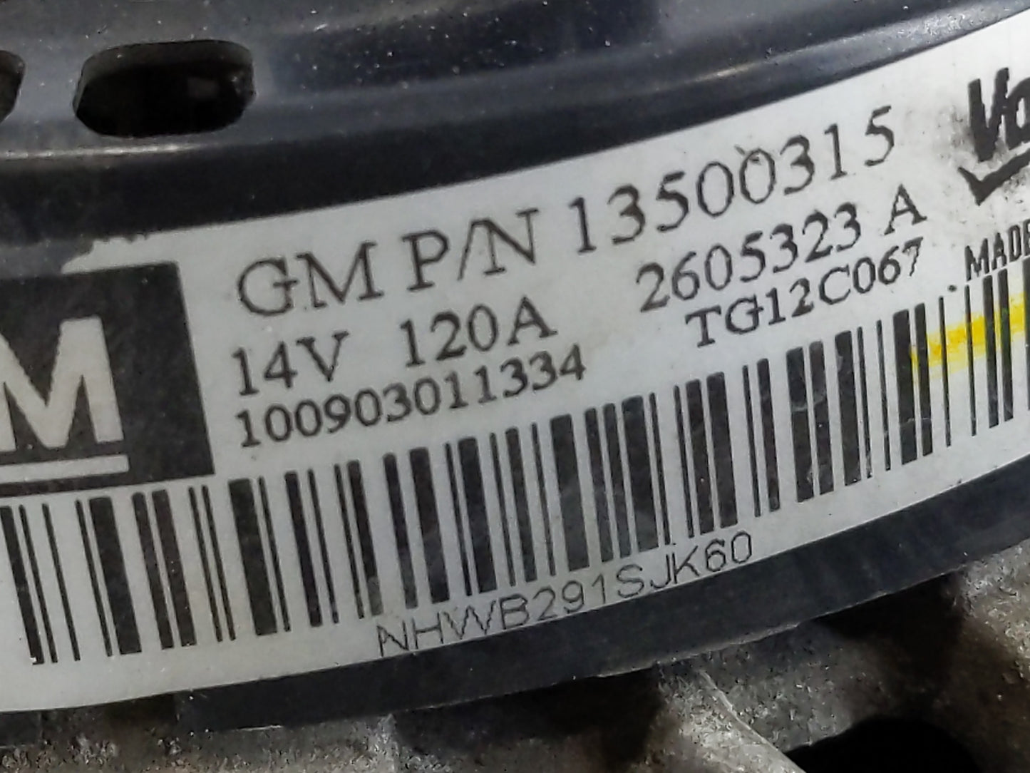 2010-2017 Chevrolet Equinox Alternator Replacement Generator Charging Assembly Engine OEM Fits OEM Used Auto Parts - Oemused