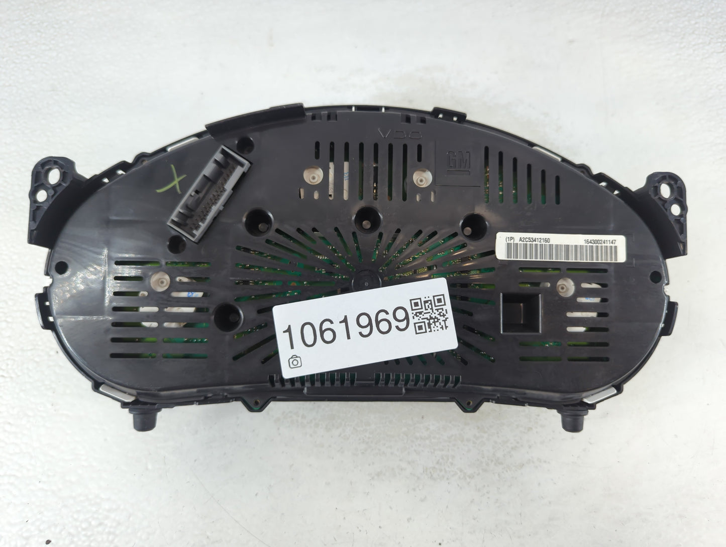 2011 Chevrolet Equinox Instrument Cluster Speedometer Gauges P/N:A2C53412160 Fits OEM Used Auto Parts - Oemusedautoparts1.co