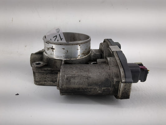 2010-2011 Chevrolet Equinox Throttle Body Fits Fits 2007 2008 2009 2010 2011 2012 OEM Used Auto Parts