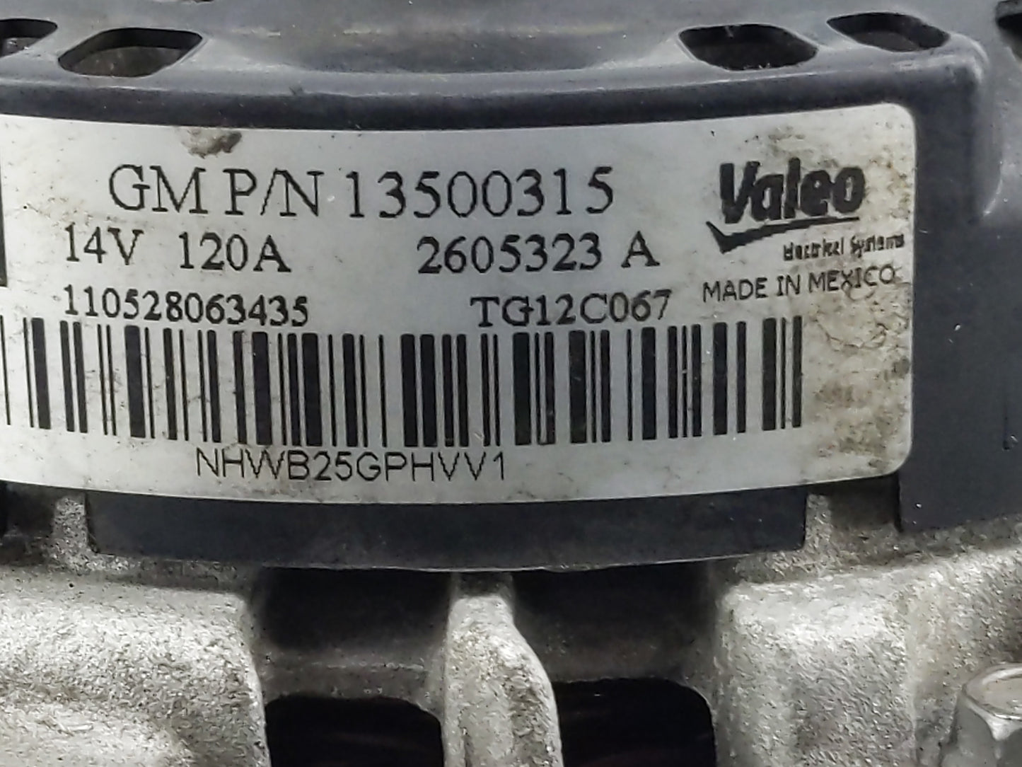 2010-2017 Chevrolet Equinox Alternator Replacement Generator Charging Assembly Engine OEM P/N:13500315 Fits OEM Used Auto Pa