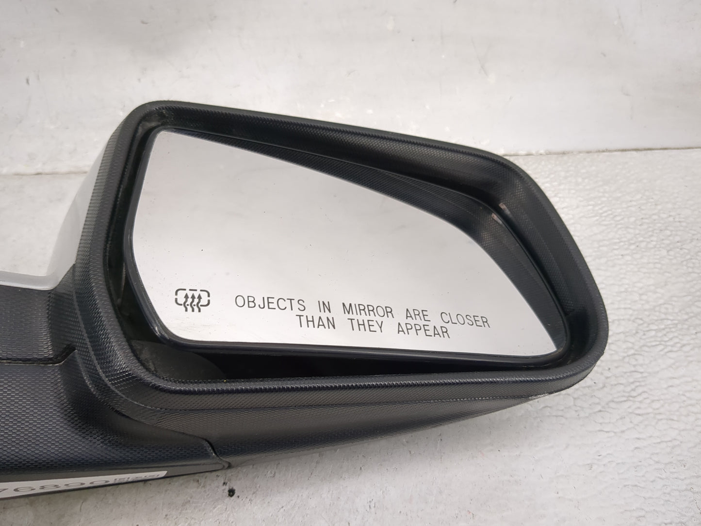 2010-2011 Chevrolet Equinox Passenger Side View Mirror - Right Door Mirror OEM Used - Oemusedautoparts1.com