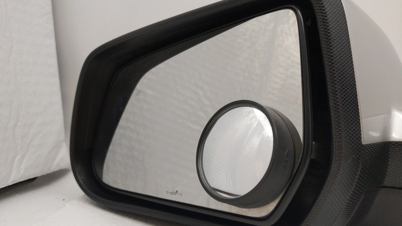 2010-2011 Chevrolet Equinox Driver Side View Mirror - Left Door Mirror OEM Used - Oemusedautoparts1.com