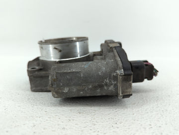 2010-2011 Chevrolet Equinox Throttle Body P/N:9B4G-9F991-A 668AA, 186AA Fits Fits 2007 2008 2009 2010 2011 2012 OEM Used Auto Parts