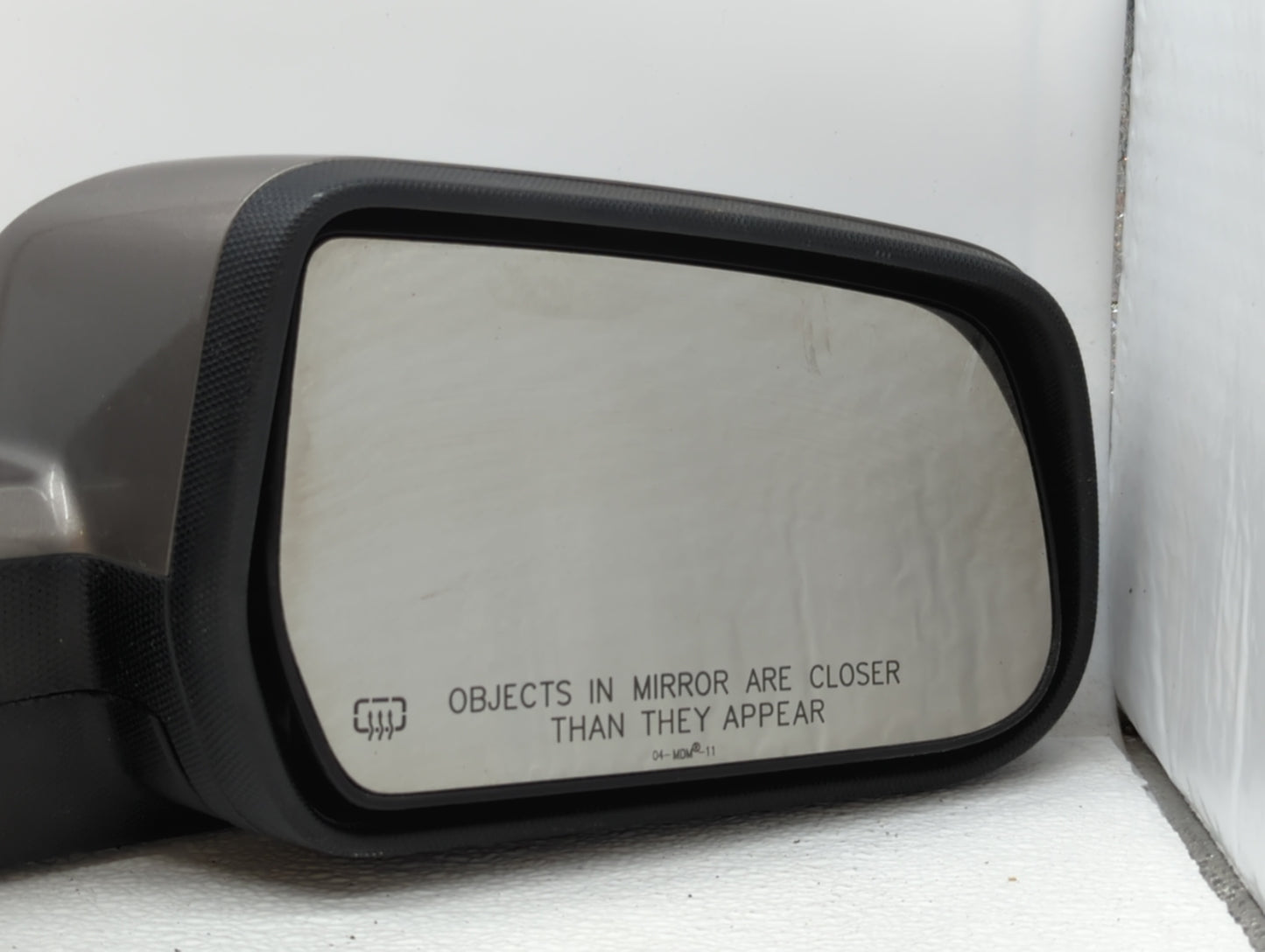 2010-2011 Chevrolet Equinox Passenger Side View Mirror - Right Door Mirror OEM Used - Oemusedautoparts1.com