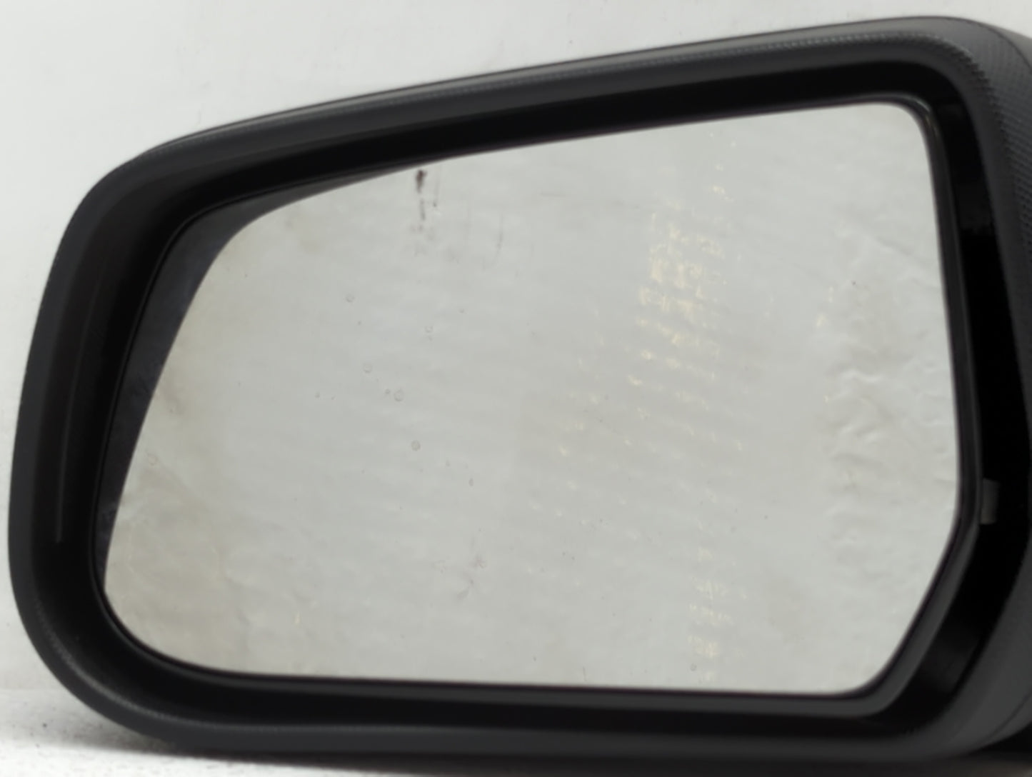 2010-2011 Chevrolet Equinox Driver Side View Mirror - Left Door Mirror OEM Used - Oemusedautoparts1.com