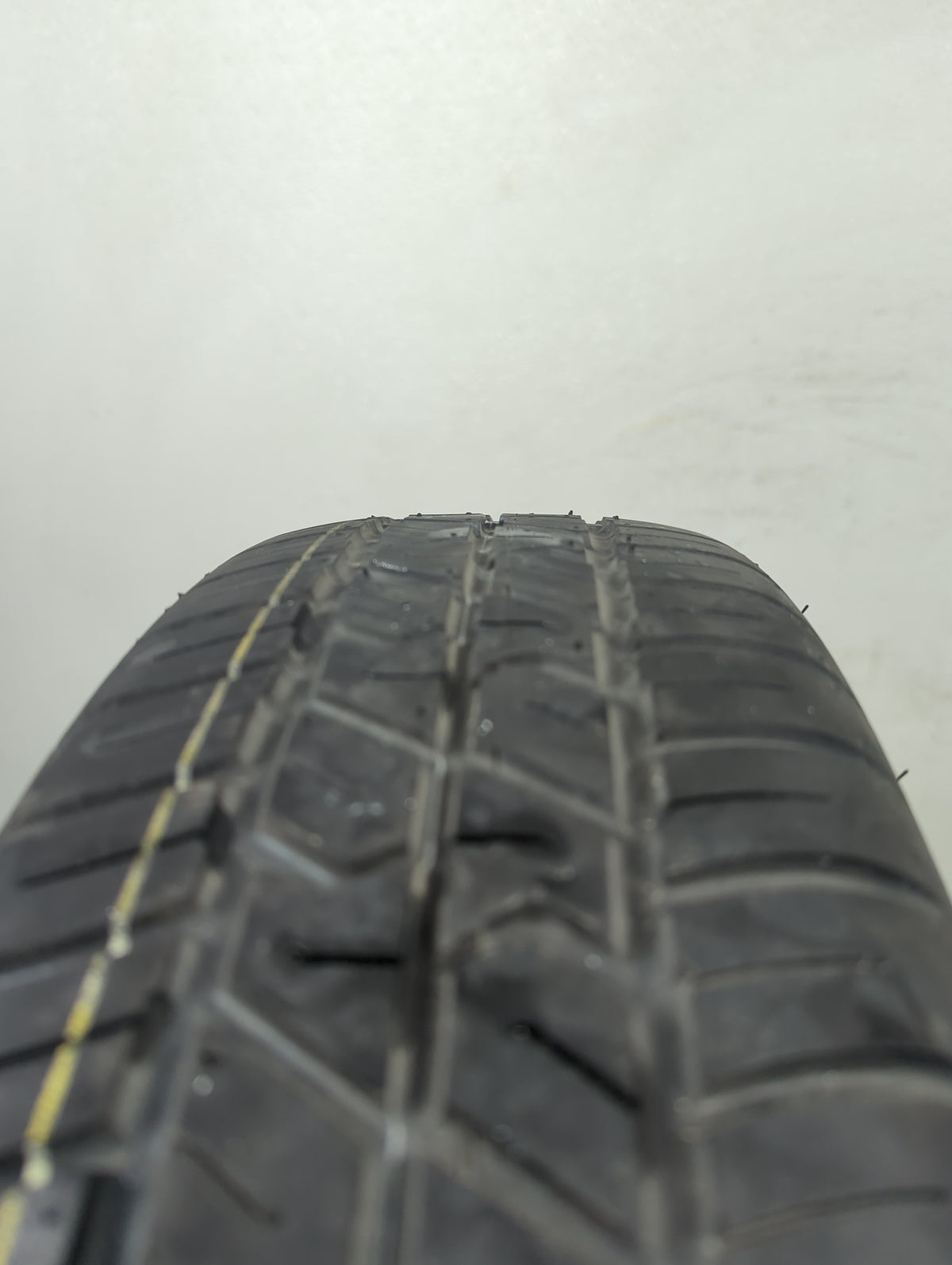 2011 Chevrolet Equinox Spare Donut Tire Wheel Rim Oem 5037221 - Oemusedautoparts1.com