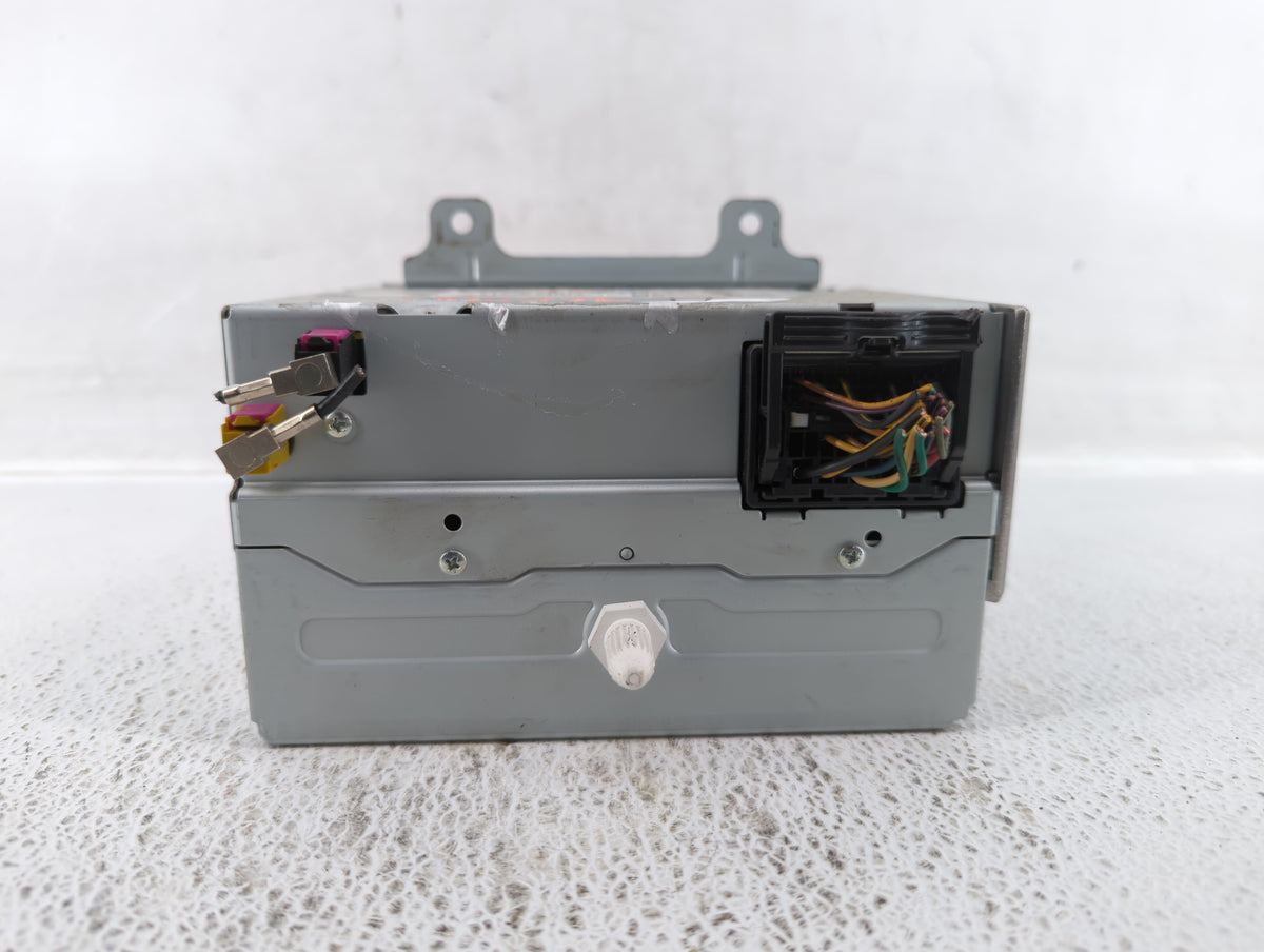 2011-2012 Chevrolet Equinox Am Fm Cd Player Radio Receiver 520221 - Oemusedautoparts1.com