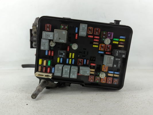 2011 Chevrolet Equinox Fusebox Fuse Box Panel Relay Module P/N:20899629_02 Fits OEM Used Auto Parts