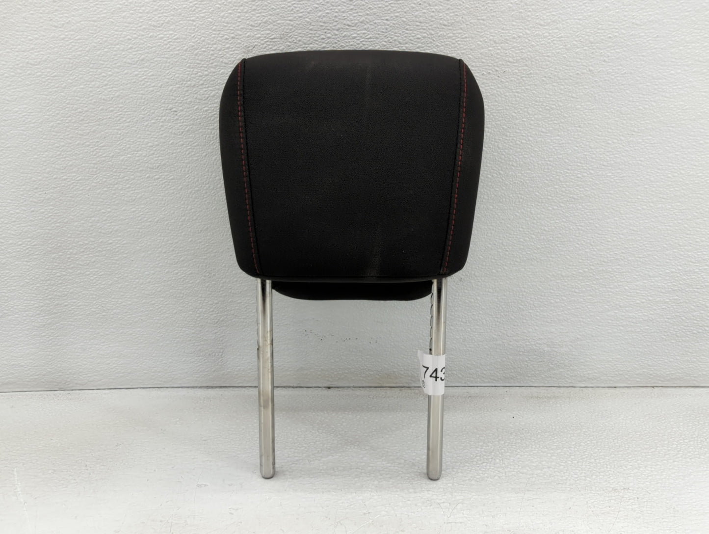 Chevrolet Equinox Headrest Head Rest Front Driver Passenger Seat Black - Oemusedautoparts1.com