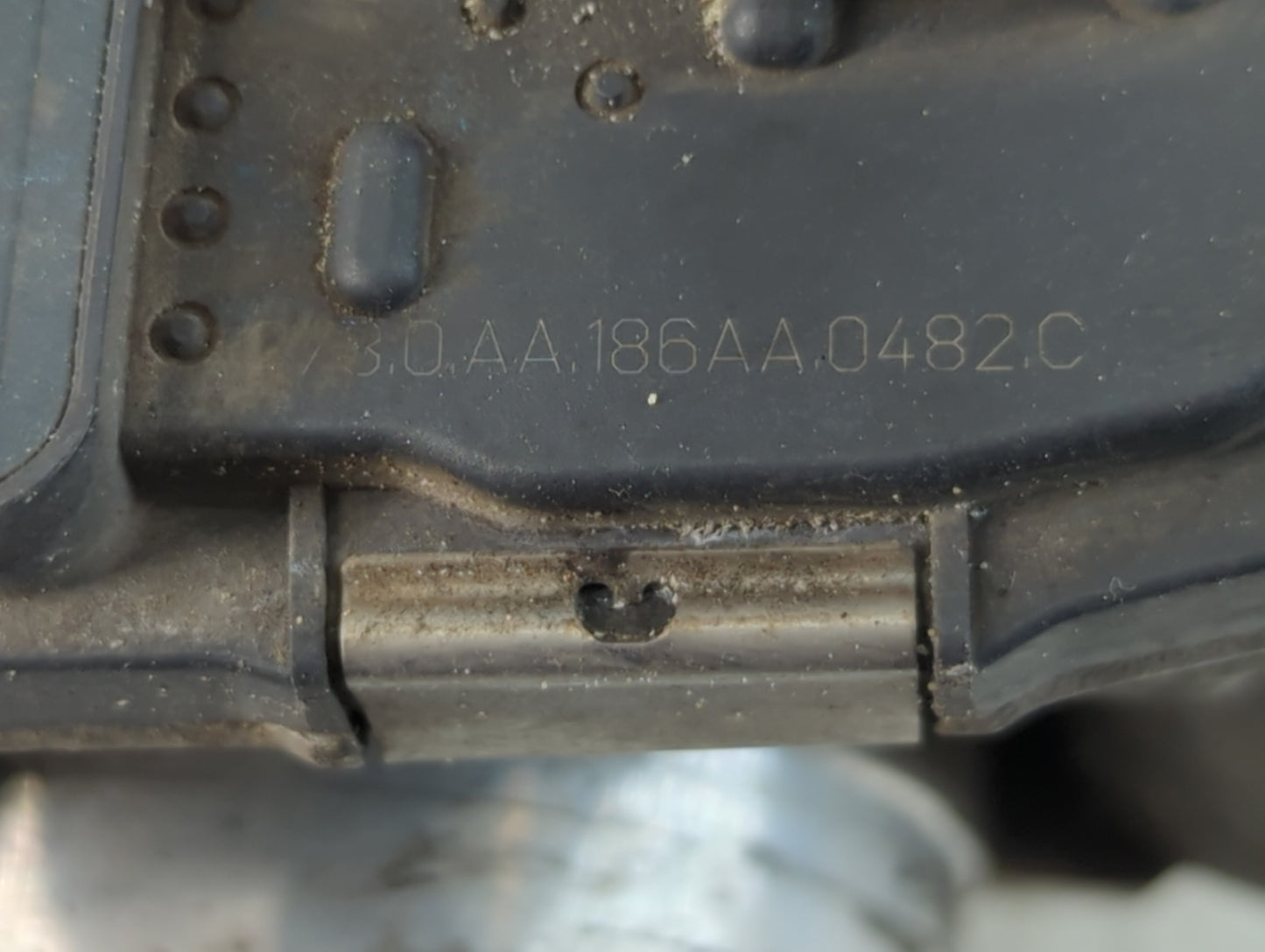 2010-2011 Chevrolet Equinox Throttle Body P/N:0482C 186AA Fits Fits 2007 2008 2009 2010 2011 2012 OEM Used Auto Parts - Oemu