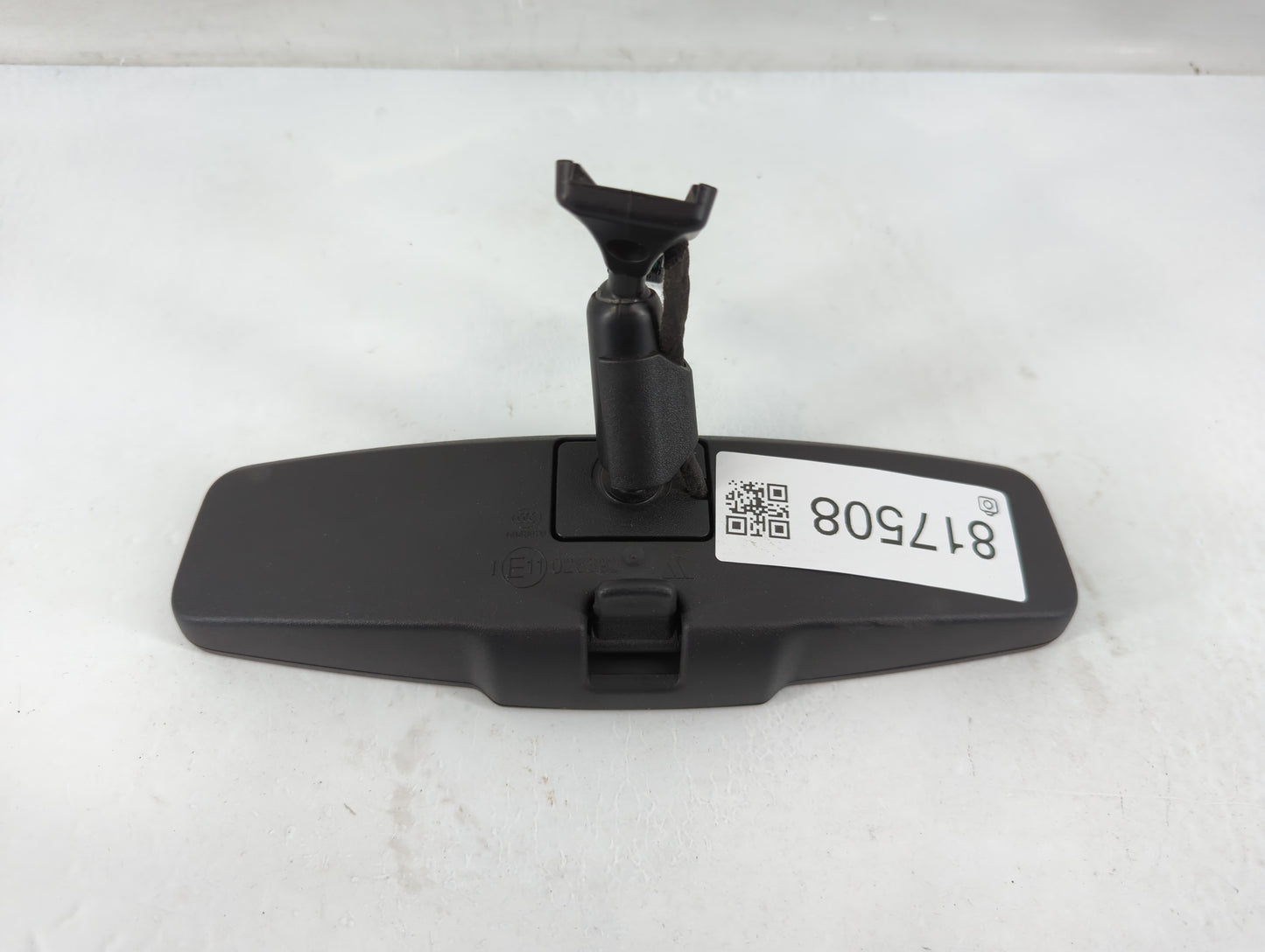 2010-2017 Chevrolet Equinox Interior Rear View Mirror Replacement OEM P/N:E11026392 Fits OEM Used Auto Parts - Oemusedautopa