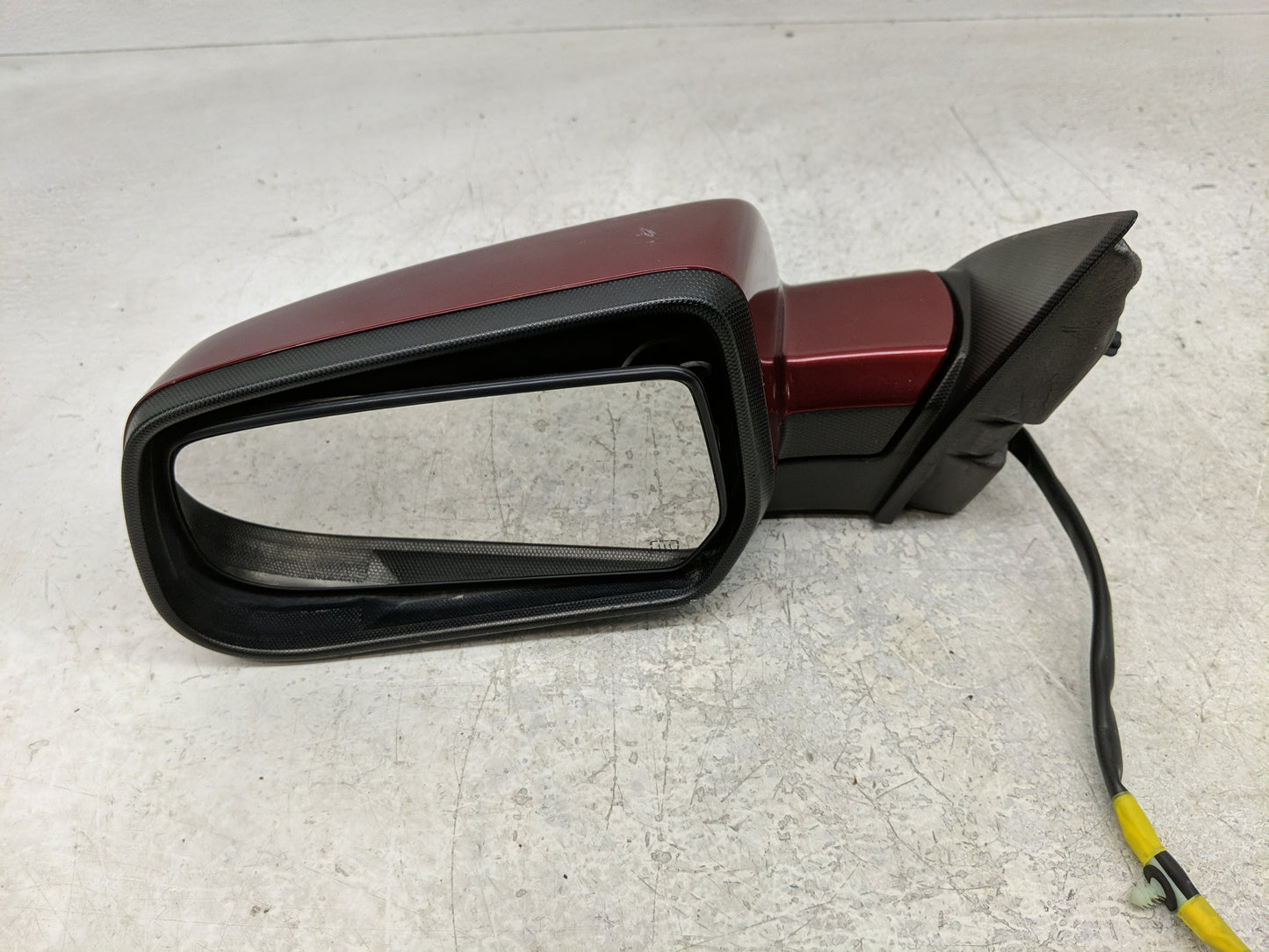 2010-2011 Chevrolet Equinox Driver Side View Mirror - Left Door Mirror OEM Used - Oemusedautoparts1.com