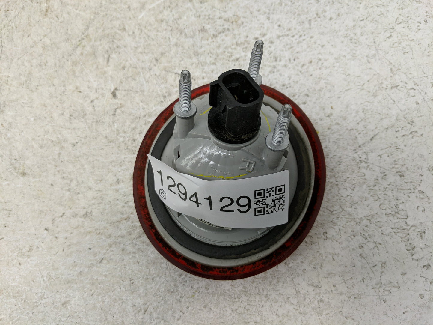 2006-2011 Chevrolet Hhr Tail Light Assembly Passenger Right OEM Fits Fits 2006 2007 2008 2009 2010 2011 OEM Used Auto Parts
