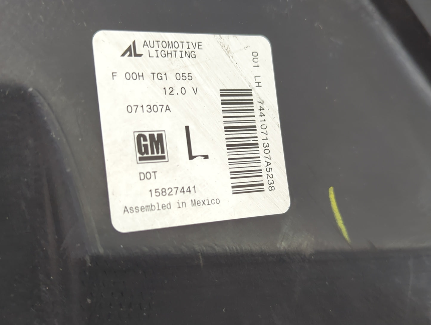 2006-2011 Chevrolet Hhr Driver Left Oem Head Light Headlight Lamp - Oemusedautoparts1.com
