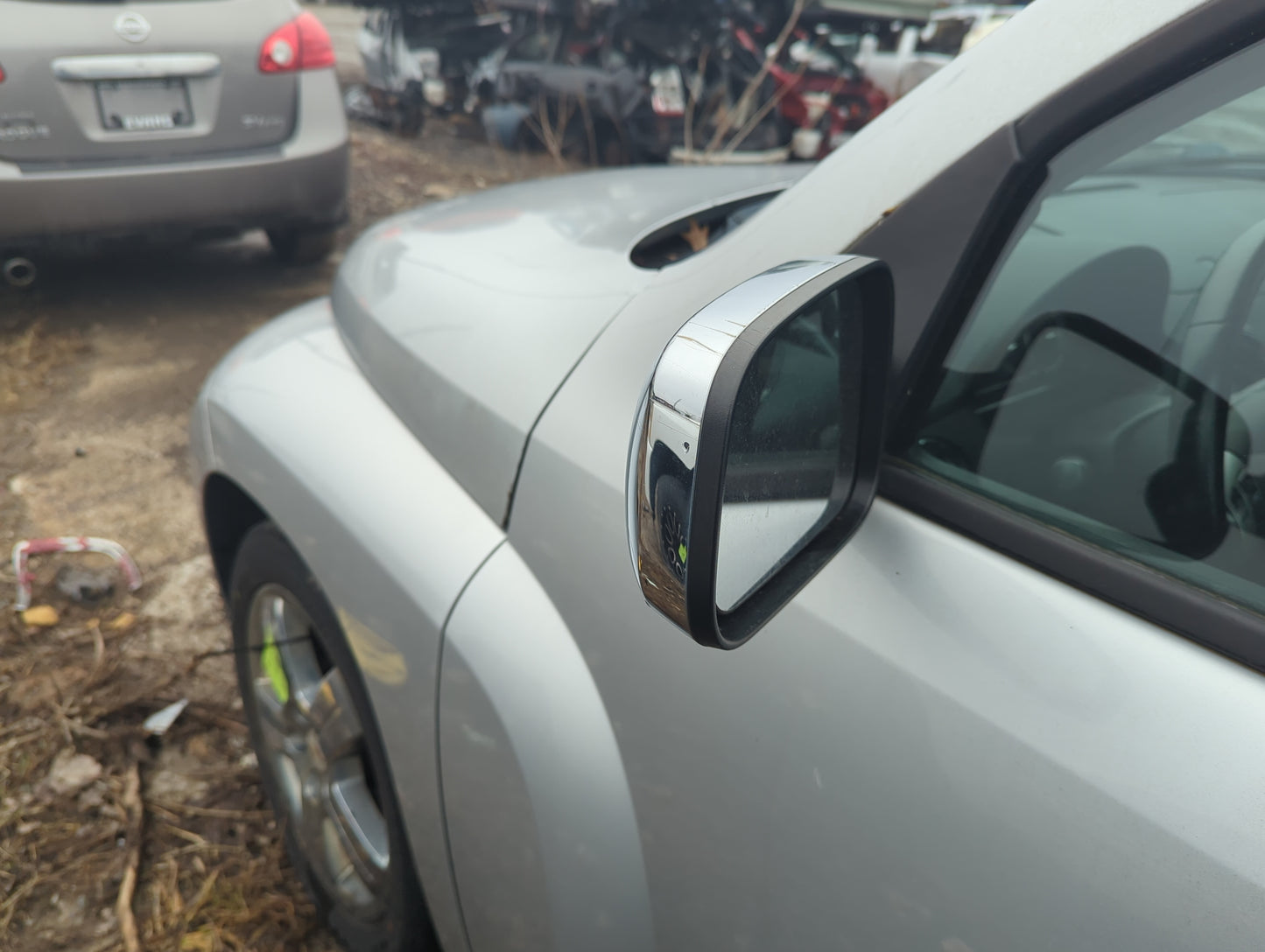 2006-2011 Chevrolet Hhr Driver Side View Mirror - Left Door Mirror OEM Used - Oemusedautoparts1.com