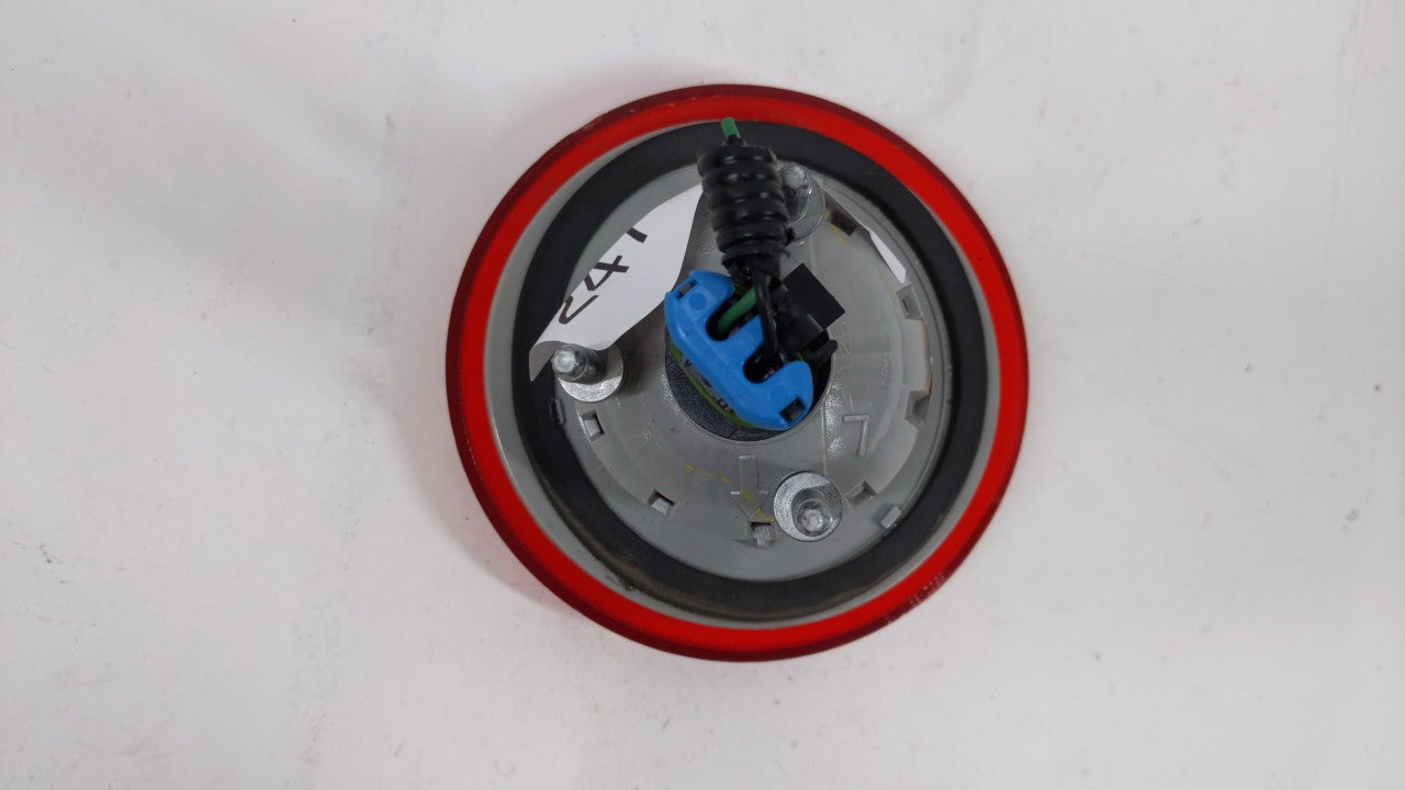 2006-2011 Chevrolet Hhr Tail Light Assembly Driver Left OEM P/N:20778528 15875485 Fits Fits 2006 2007 2008 2009 2010 2011 OE