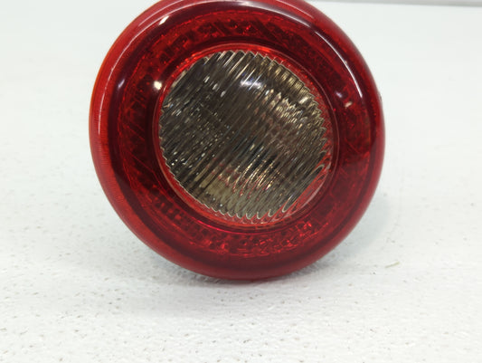 2006-2011 Chevrolet Hhr Tail Light Assembly Driver Left OEM P/N:16532493 A 2586381 Fits Fits 2006 2007 2008 2009 2010 2011 OEM Used Auto Parts