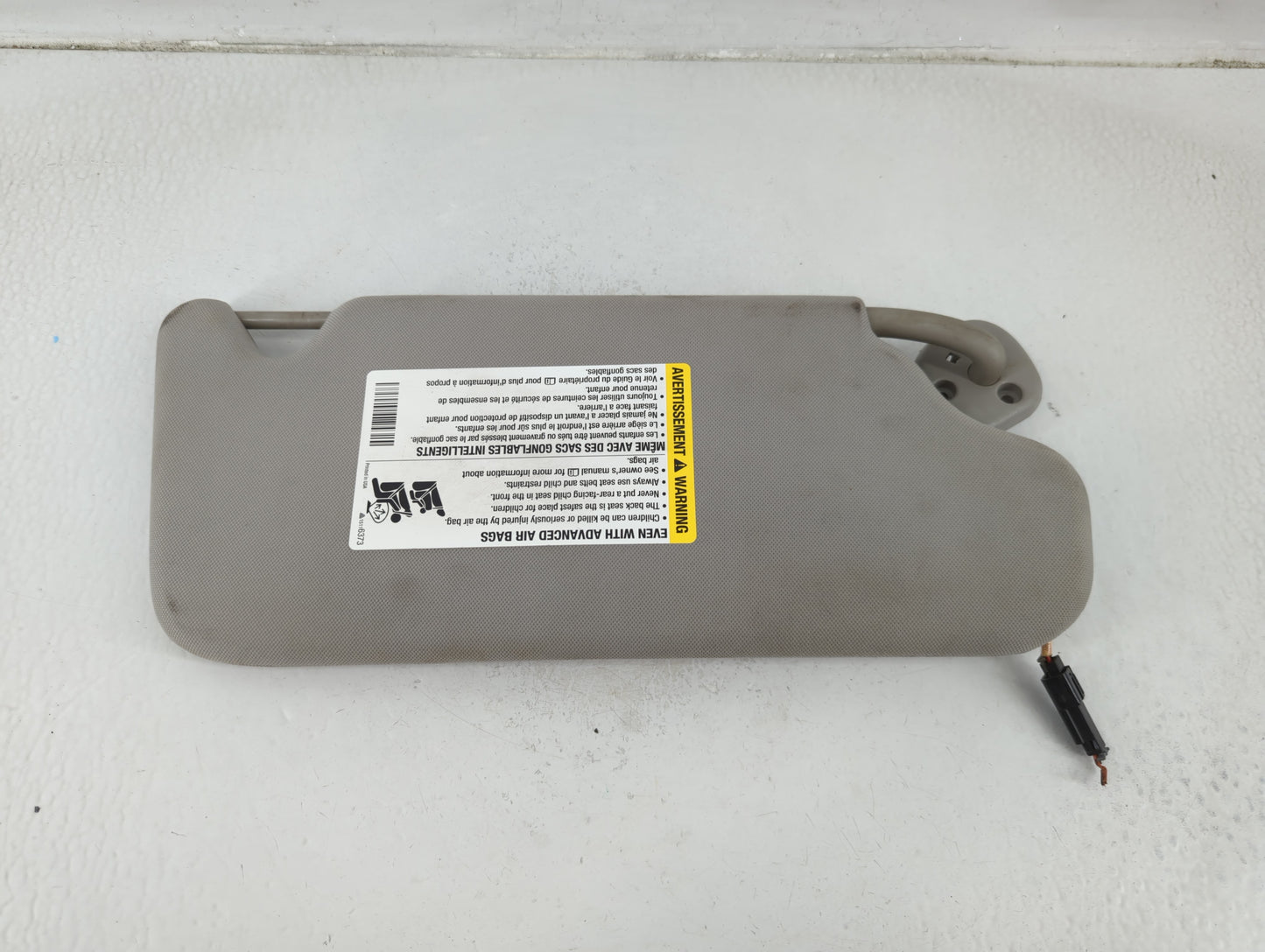 2006-2016 Chevrolet Impala Sun Visor Shade Replacement Driver Left Mirror Fits OEM Used Auto Parts - Oemusedautoparts1.com