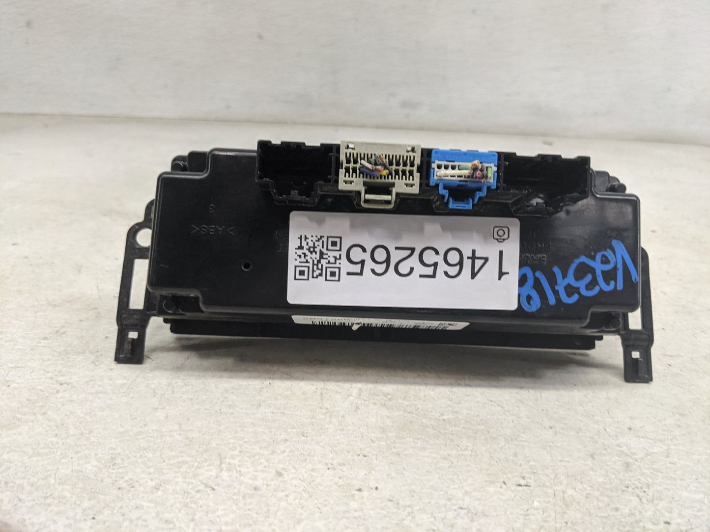 2006-2011 Chevrolet Impala Climate Control Module Temperature AC/Heater Replacement P/N:20972894 Fits OEM Used Auto Parts -