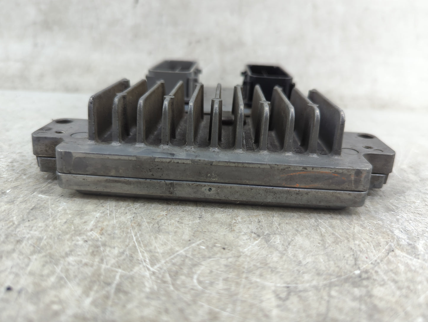 2010-2011 Chevrolet Impala PCM Engine Control Computer ECU ECM PCU OEM P/N:12611549 12597125 Fits OEM Used Auto Parts - Oemu
