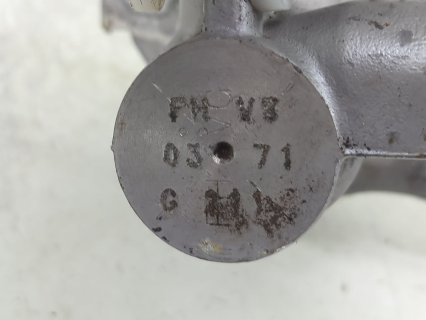 2009-2016 Chevrolet Impala Brake Master Cylinder 1490068 - Oemusedautoparts1.com