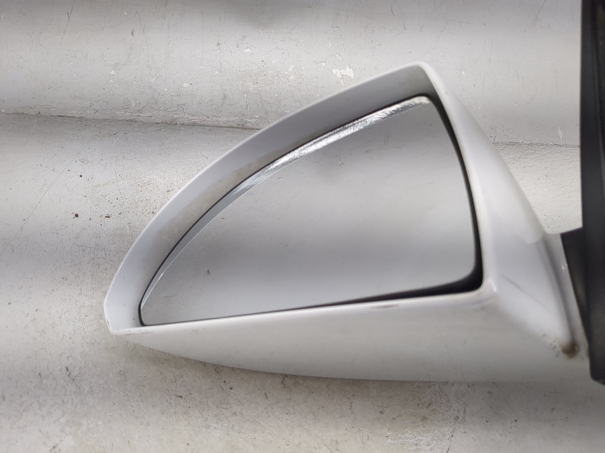 2006-2016 Chevrolet Impala Driver Side View Mirror - Left Door Mirror OEM Used - Oemusedautoparts1.com