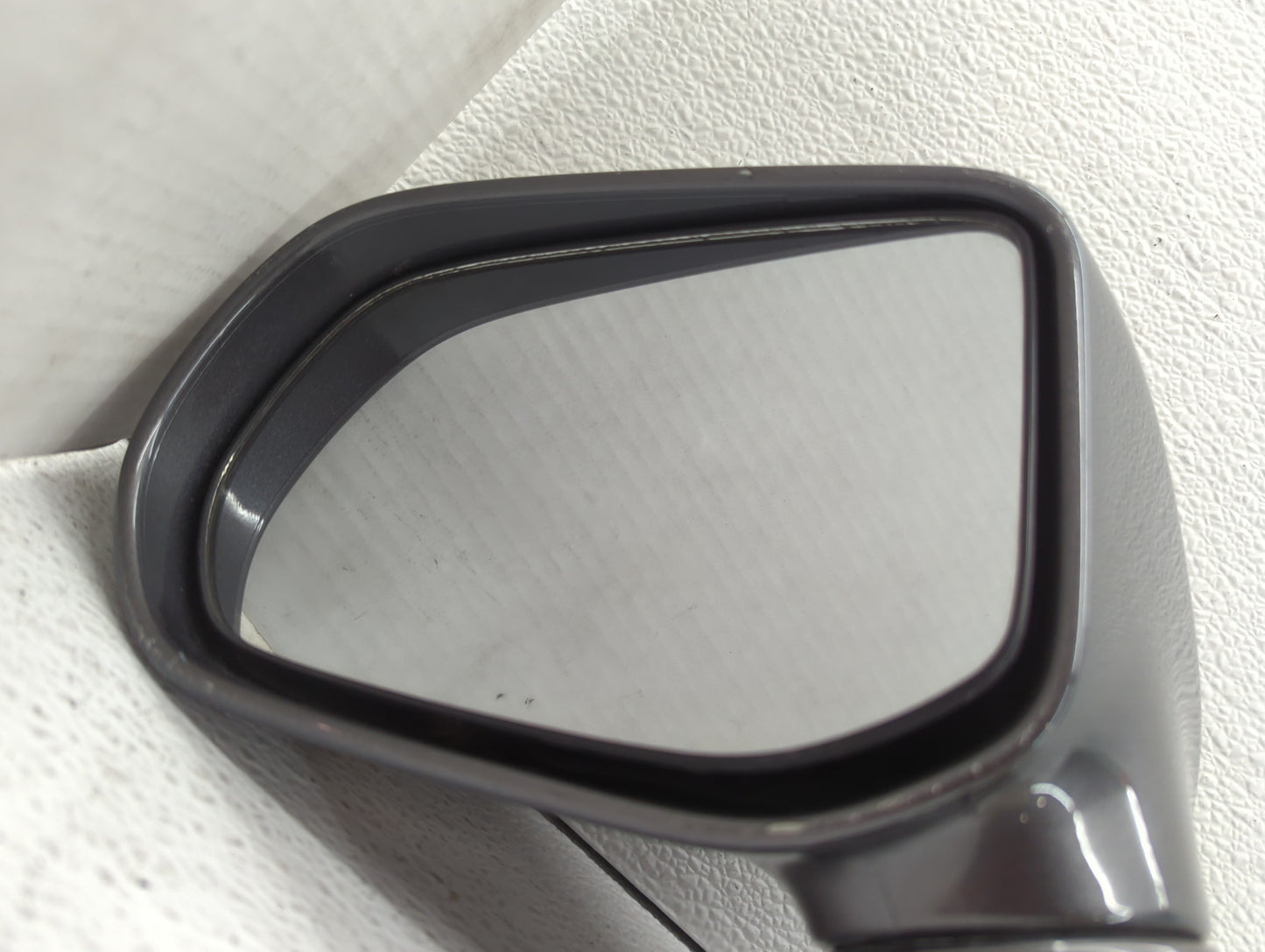 2006-2016 Chevrolet Impala Driver Side View Mirror - Left Door Mirror OEM Used - Oemusedautoparts1.com