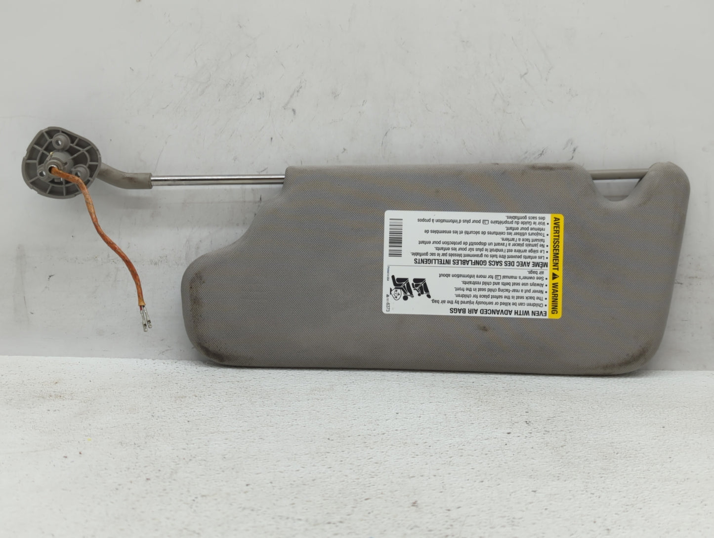 2006-2016 Chevrolet Impala Sun Visor Shade Replacement Passenger Right Mirror Fits OEM Used Auto Parts - Oemusedautoparts1.c