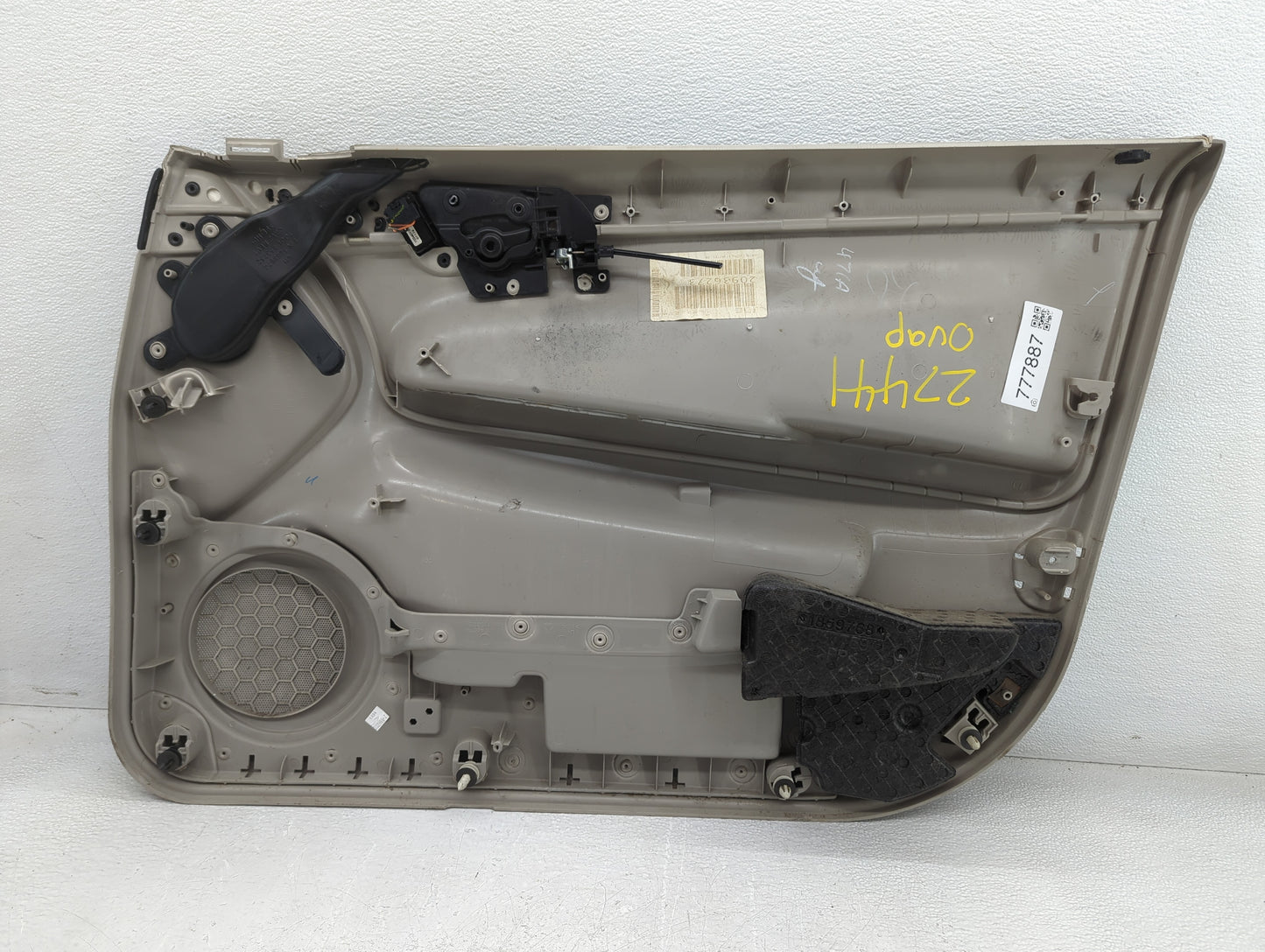 2011 Chevrolet Impala Front Left Driver Interior Door Panel Trim - Oemusedautoparts1.com