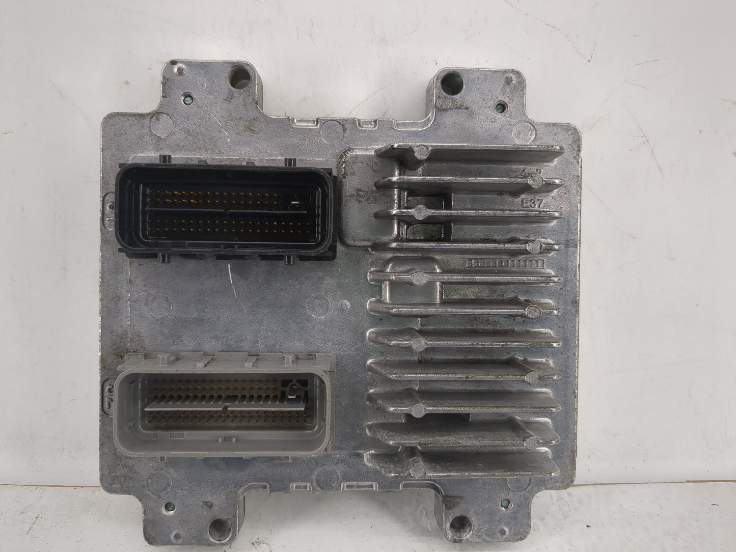 2007-2012 Chevrolet Malibu PCM Engine Control Computer ECU ECM PCU OEM P/N:12638026 Fits Fits 2007 2008 2009 2010 2011 2012