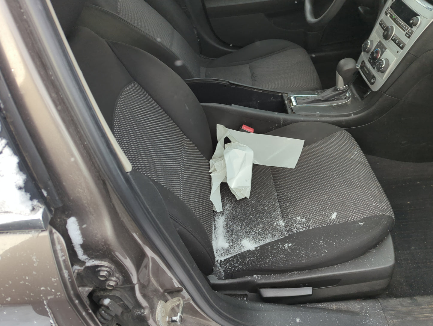2011-2012 Chevrolet Malibu Passenger Front Seat Oem - Oemusedautoparts1.com