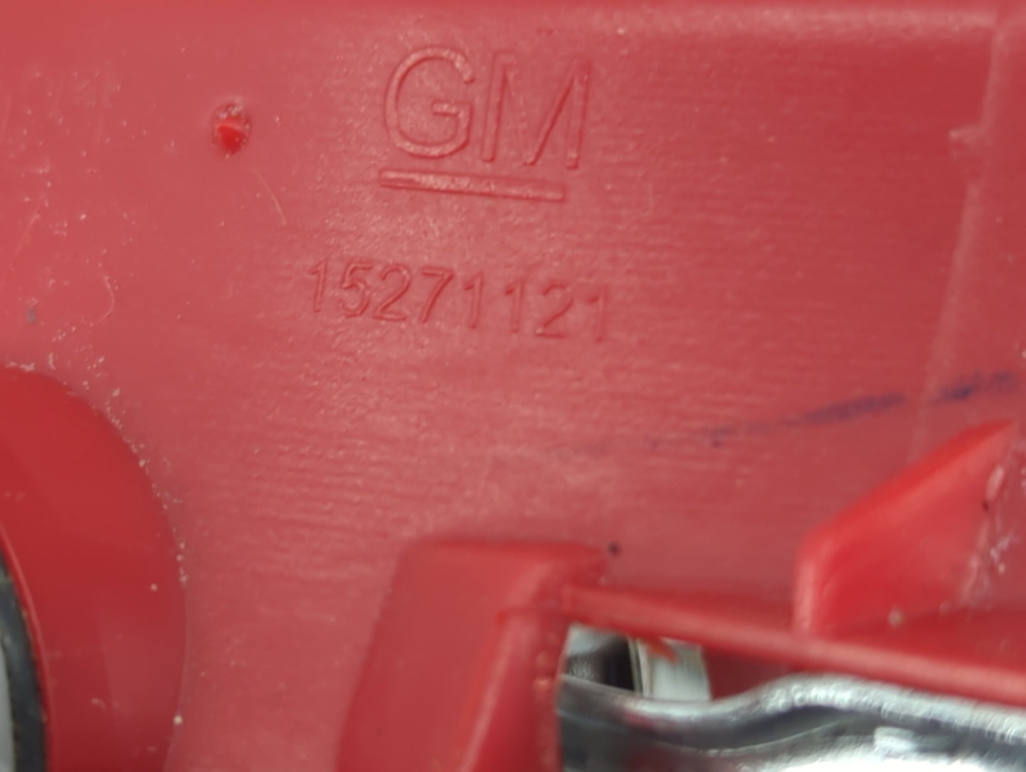 2008-2012 Chevrolet Malibu Tail Light Assembly Passenger Right OEM P/N:15271121 Fits Fits 2008 2009 2010 2011 2012 OEM Used