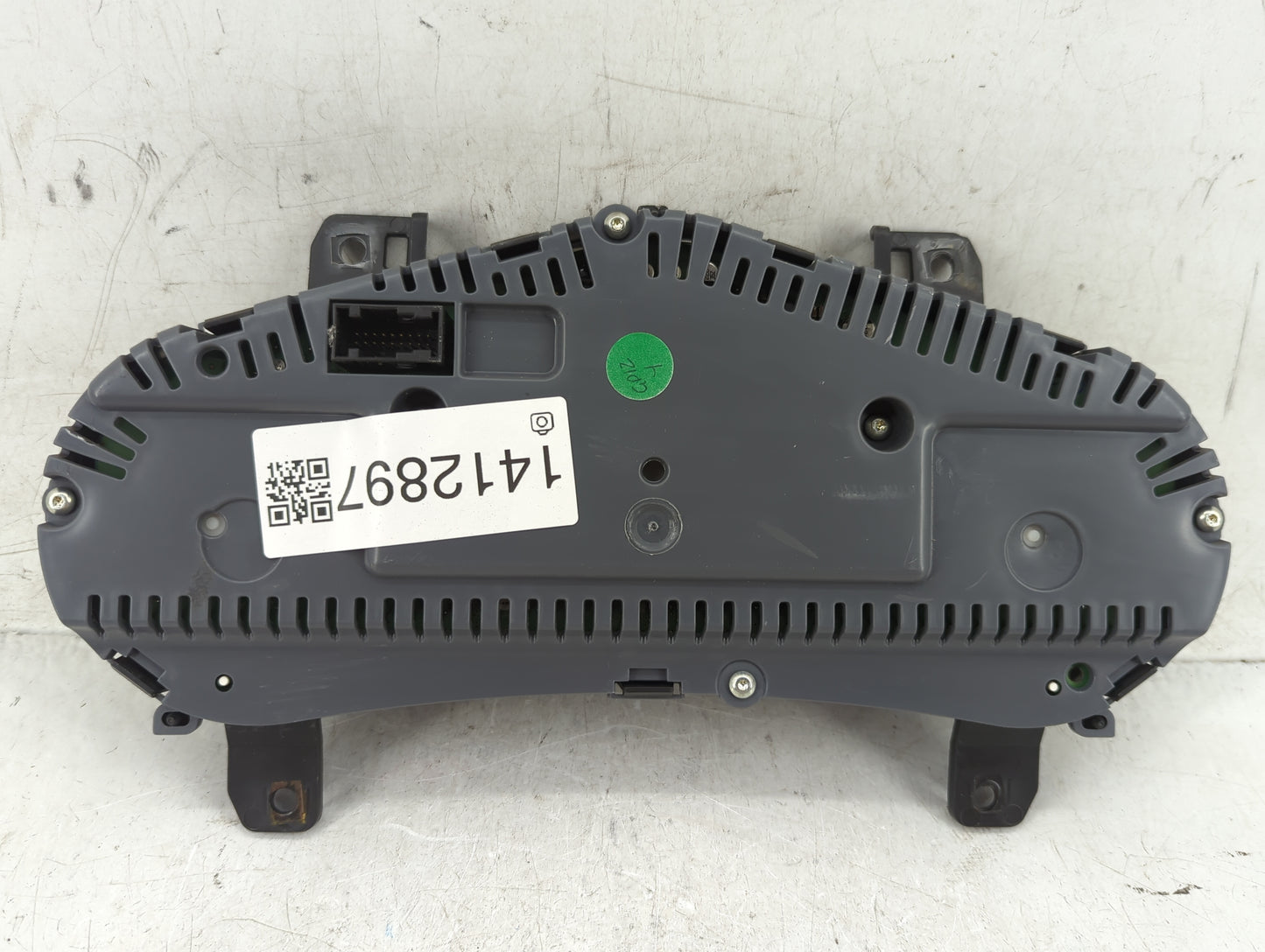 2008-2012 Chevrolet Malibu Instrument Cluster Speedometer Gauges Fits Fits 2008 2009 2010 2011 2012 OEM Used Auto Parts - Oe