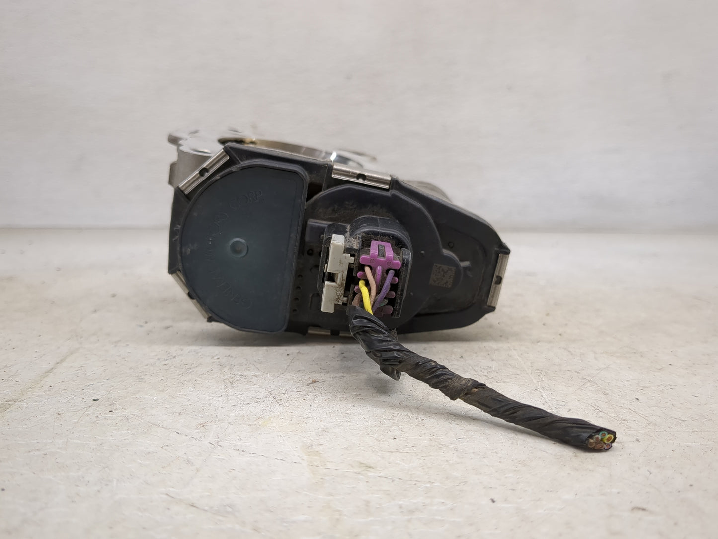2008-2012 Chevrolet Malibu Throttle Body Fits Fits 2007 2008 2009 2010 2011 2012 OEM Used Auto Parts - Oemusedautoparts1.com