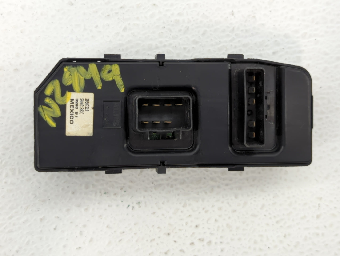 2010-2012 Chevrolet Malibu Master Power Window Switch Replacement Driver Side Left P/N:20952786 20952785 Fits Fits 2010 2011