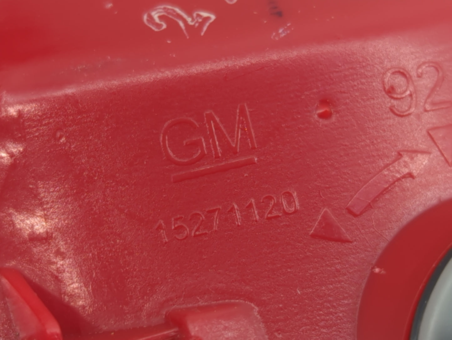 2008 Chevrolet Malibu Passenger Right Side Deck Lid Mounted Tail Light - Oemusedautoparts1.com